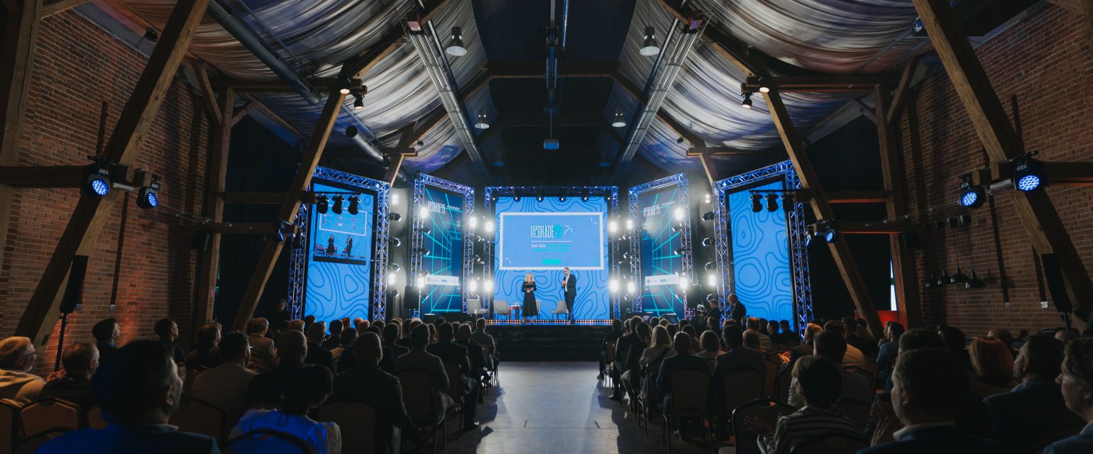 JWW partnerem Business Mixer oraz uczestnikiem UPGRADE’25