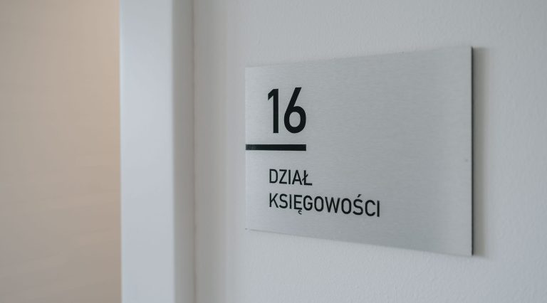 ZAW-FA w KSeF – instrukcja krok po kroku jak wypełnić formularz i uzyskać uprawnienia